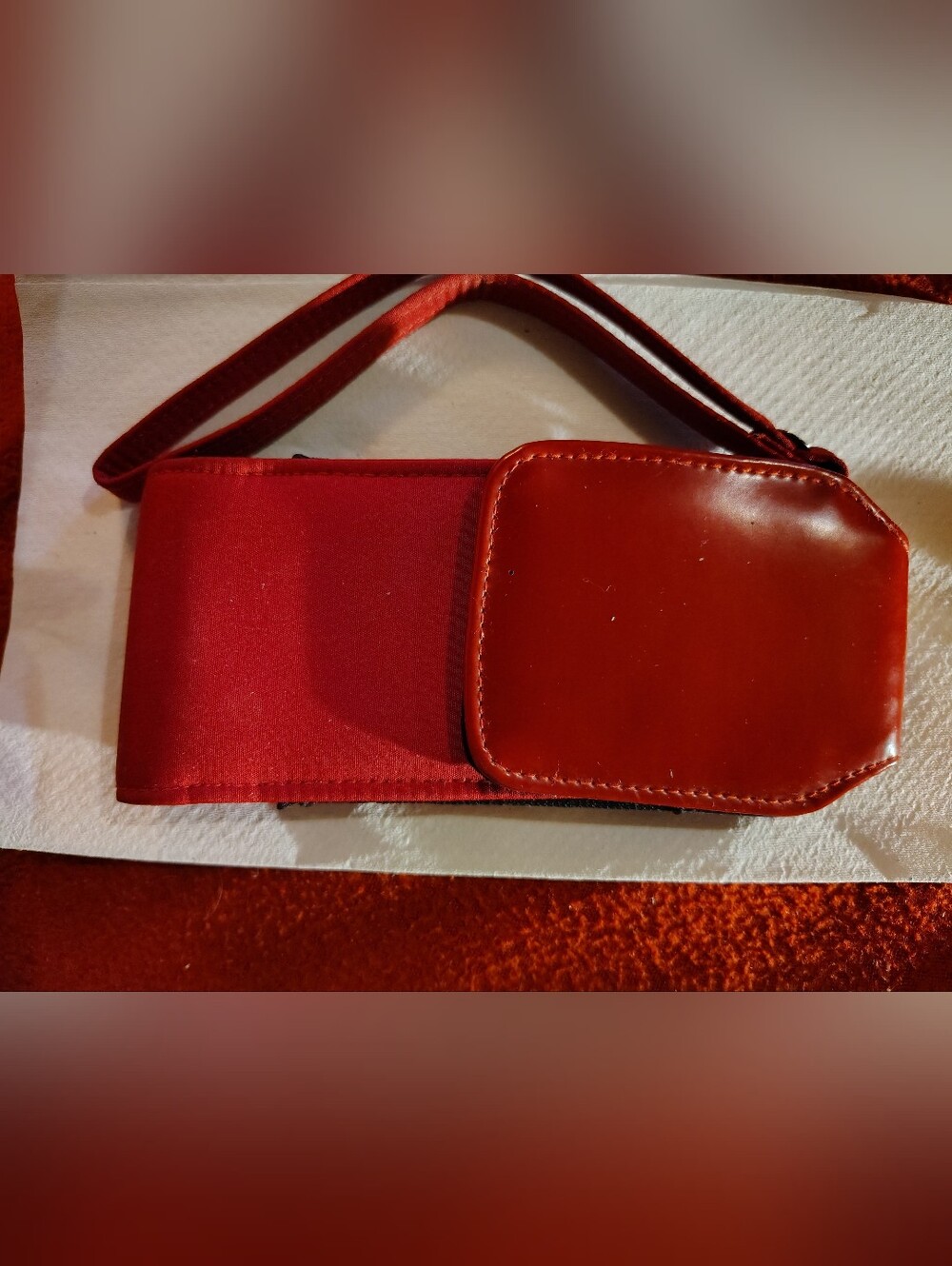 Red Compact Wristlet Wallet